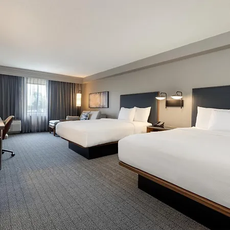 Courtyard By Marriott North Charleston Airport Coliseum Hotel Exterior photo