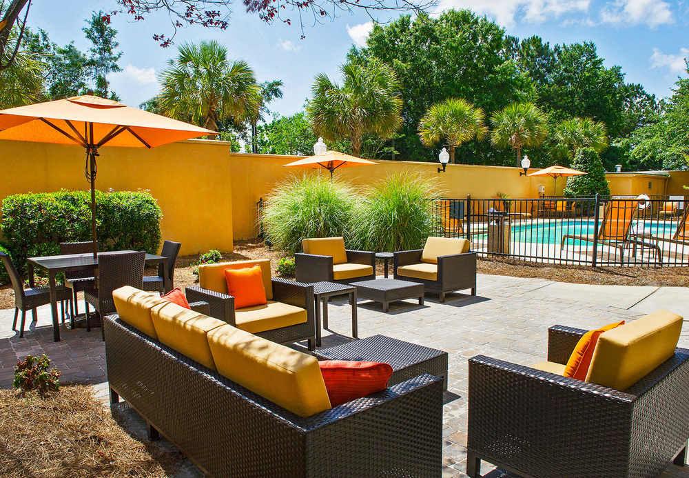 Hotel Courtyard By Marriott Airport Coliseum