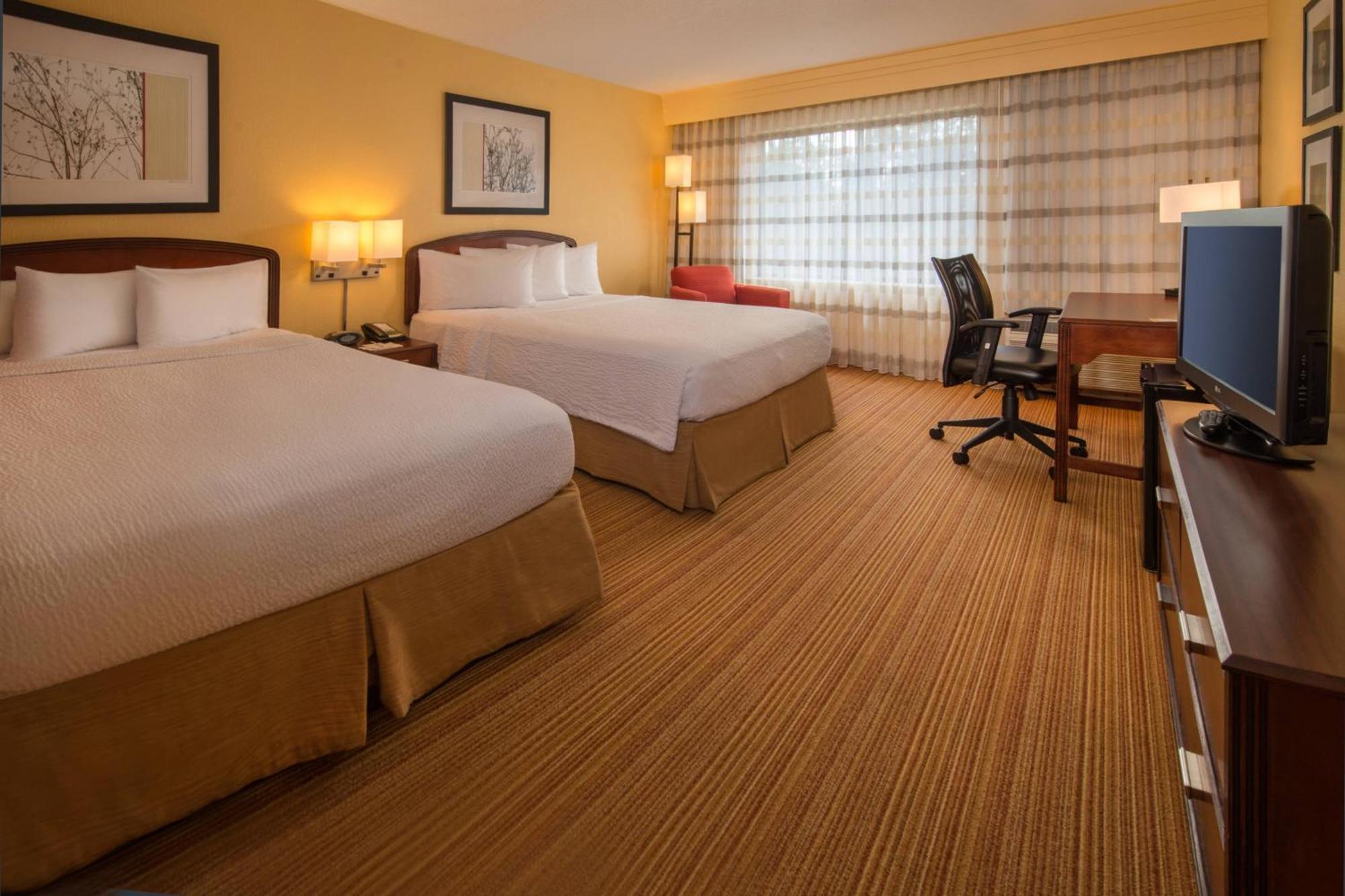 Hotel Courtyard By Marriott Airport Coliseum