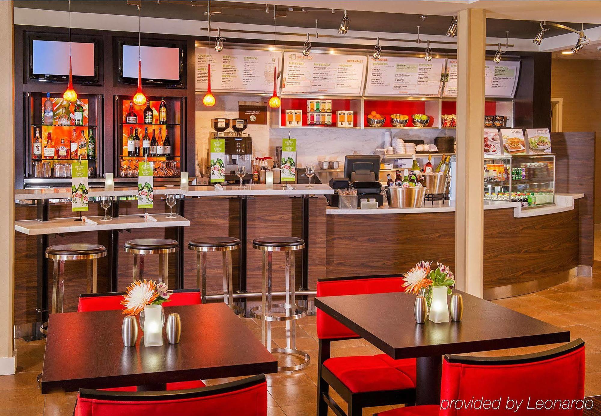 Hotel Courtyard By Marriott Airport Coliseum